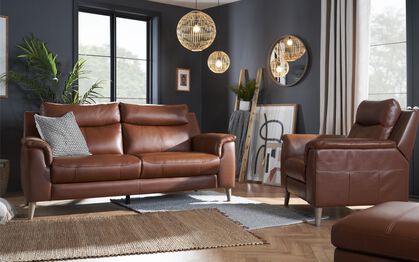 Uxbridge Power Recliner Chair | Uxbridge Sofa Range | ScS
