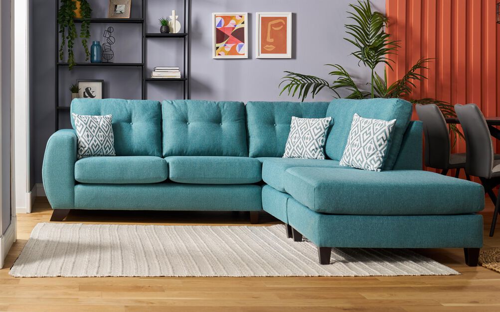 Living Aspen 2 Corner 1 Right Hand Facing Chaise Standard Back Sofa | Aspen Sofa Range | ScS