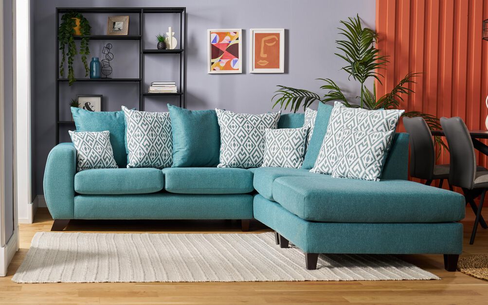 Aspen 2 Corner 1 Right Hand Facing Chaise Scatter Back Sofa | Aspen Sofa Range | ScS