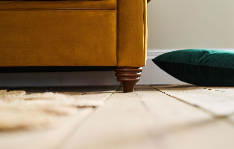 Clover Velvet Love Chair Clover Velvet Love Chair