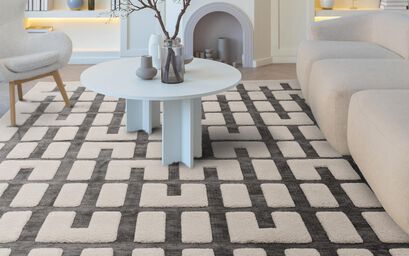 Valley Junction Charcoal and Ivory Rug | Rugs | ScS
